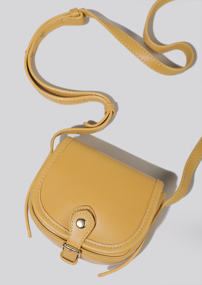 ALL ITSY DITSY PASTEL YELLOW SLING BAG
