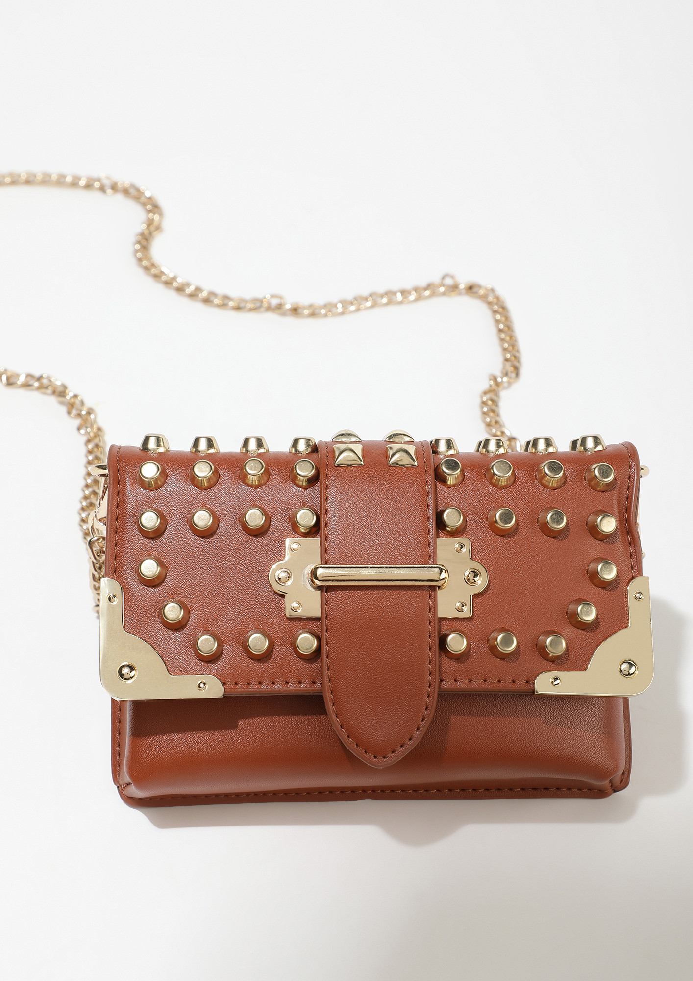 STUDS FOR EVERYONE BROWN FANNY PACK