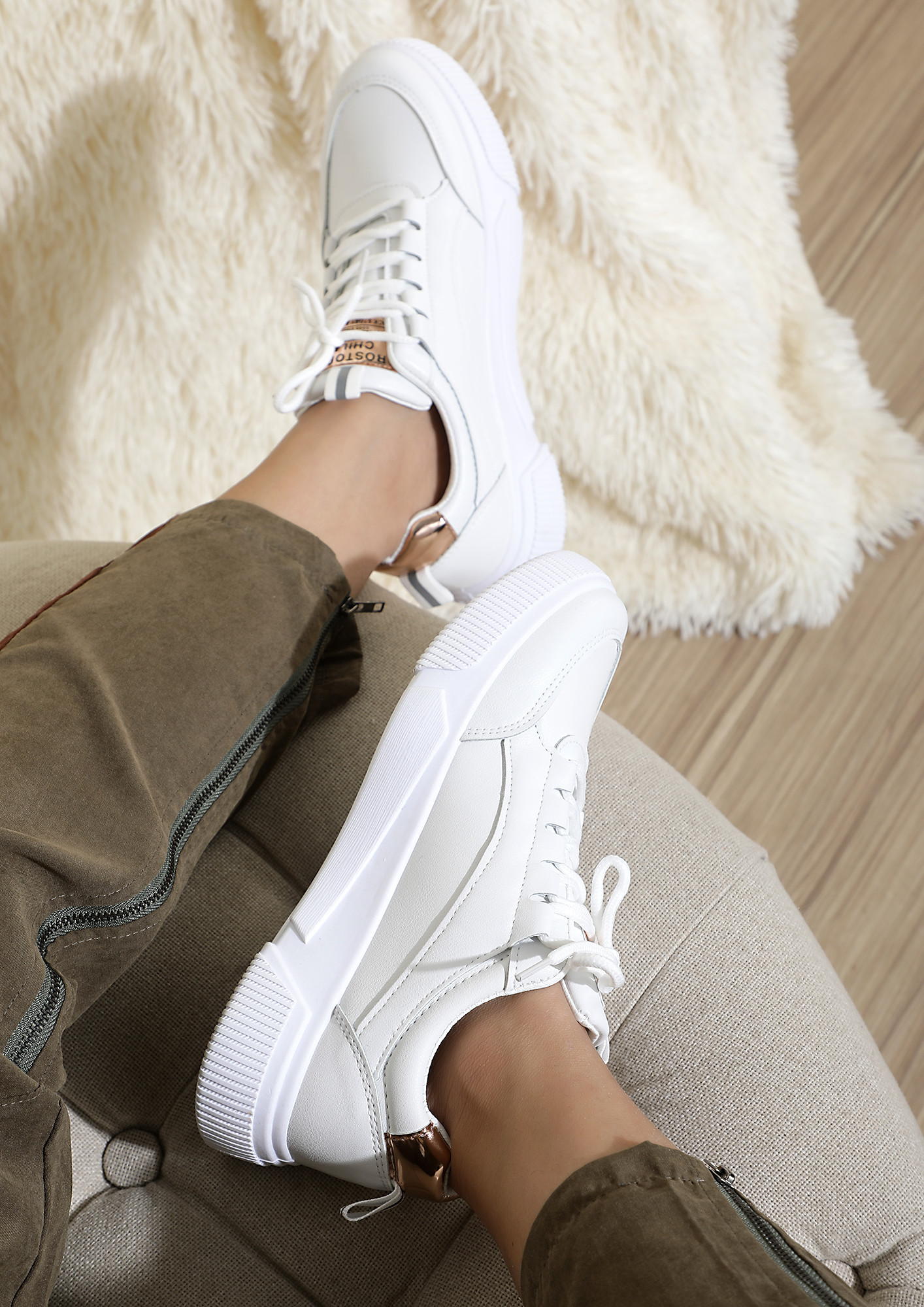 BASIC ROYALE GOLD WHITE TRAINERS