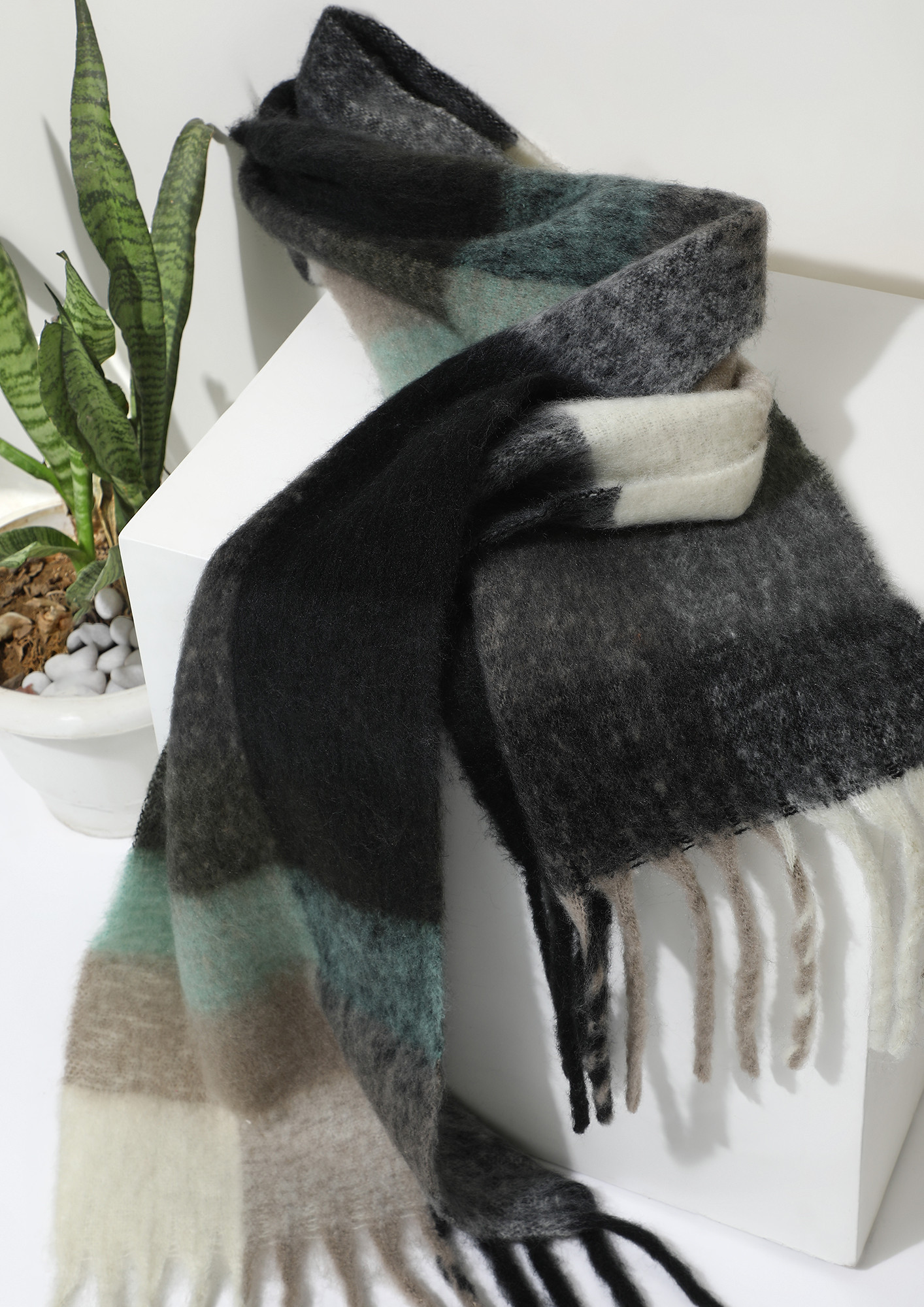 BE AT EASE GREY BLANKET SCARF