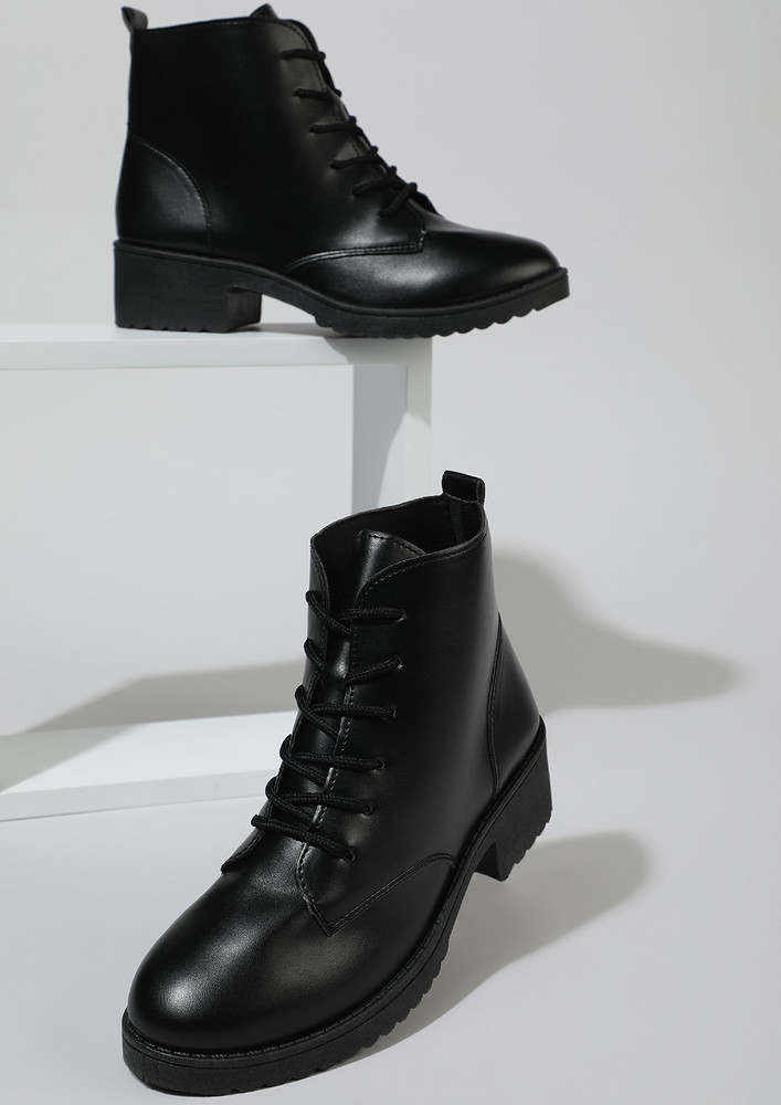 THE DOWNTOWN DIVA BLACK COMBAT BOOTS