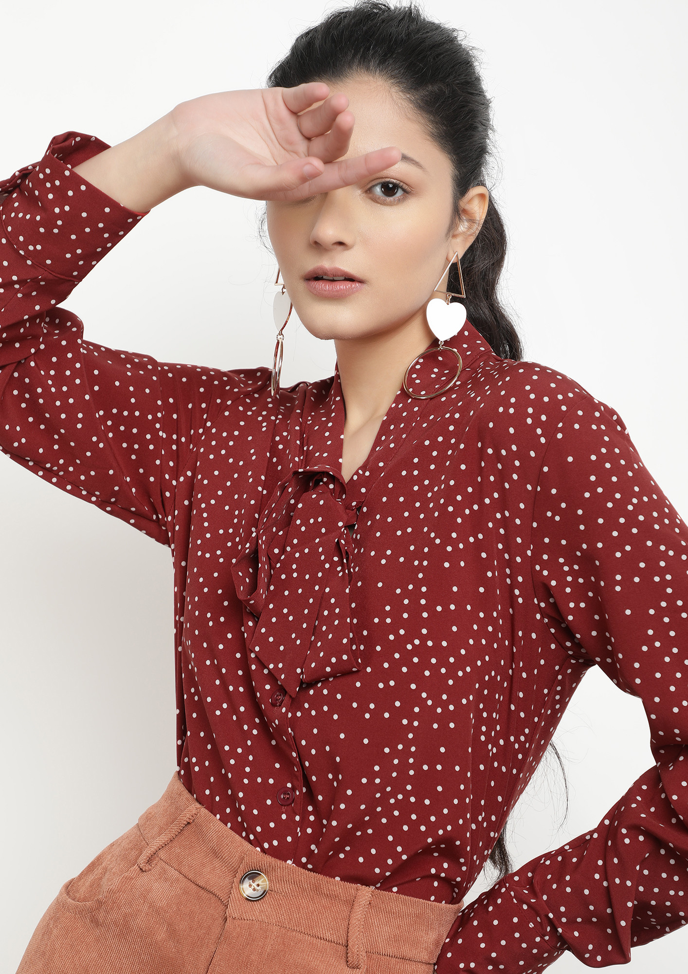CONNECTING DOT TO DOT RED BLOUSE