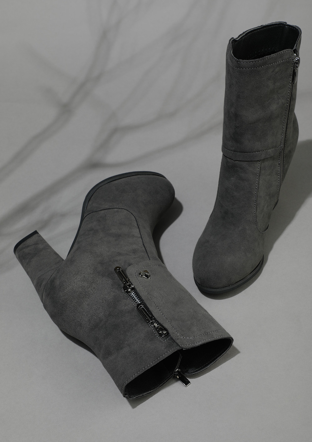 FROM HIGH-STREET WITH LOVE GREY BOOTS 