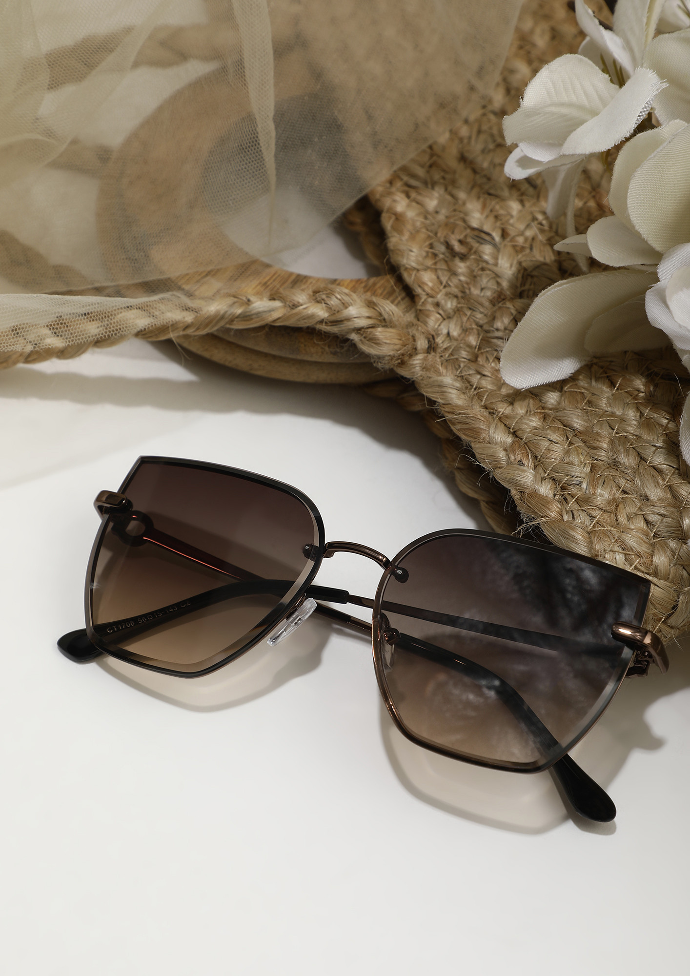 AT THE EDGE OF FASHION BROWN GREY SUNGLASSES