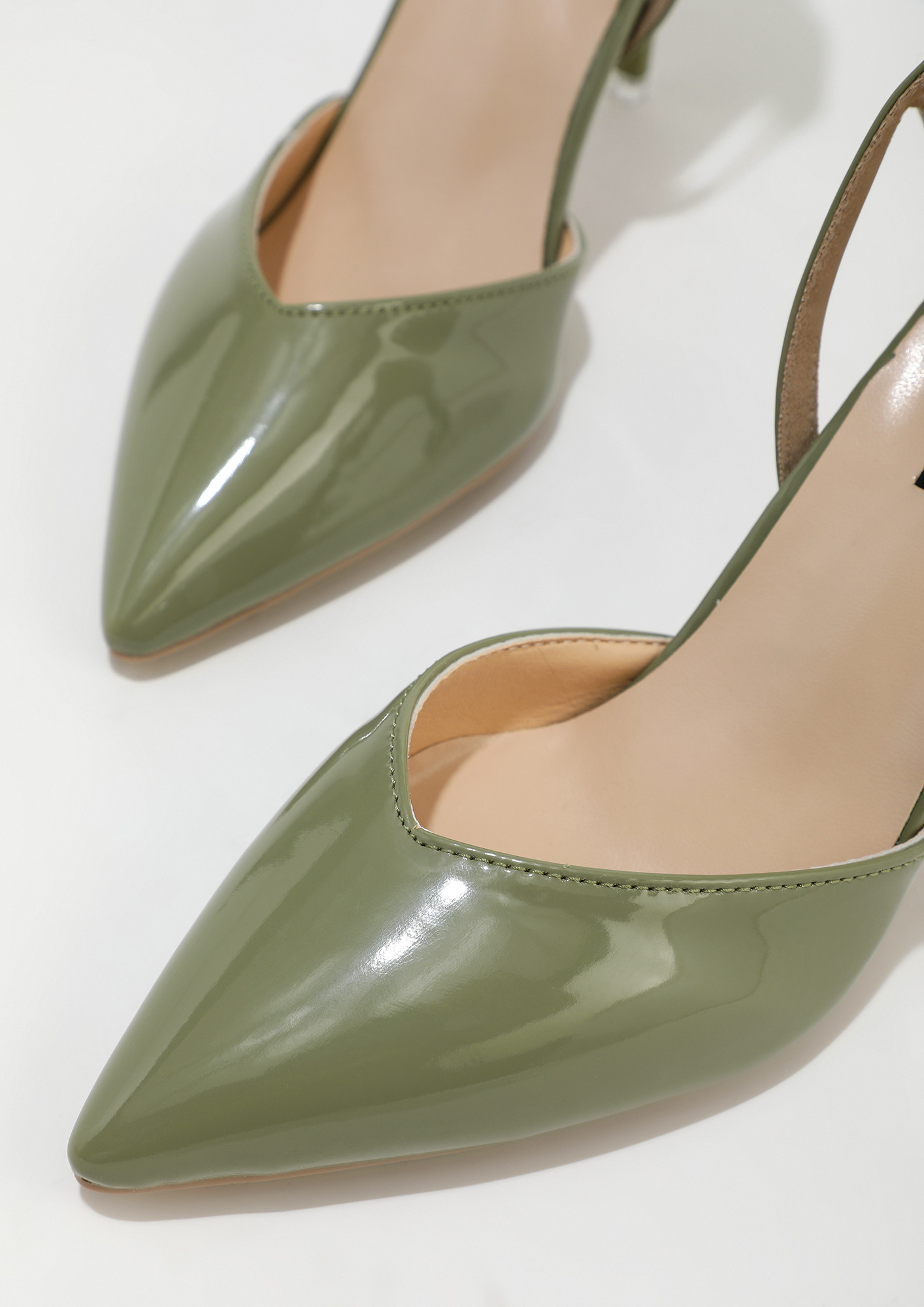 oLiVe GReeN CROC EUC sz 8 LEATHER Pointy Toe Stiletto Heels PUMPS CARRIE  GuESS | eBay