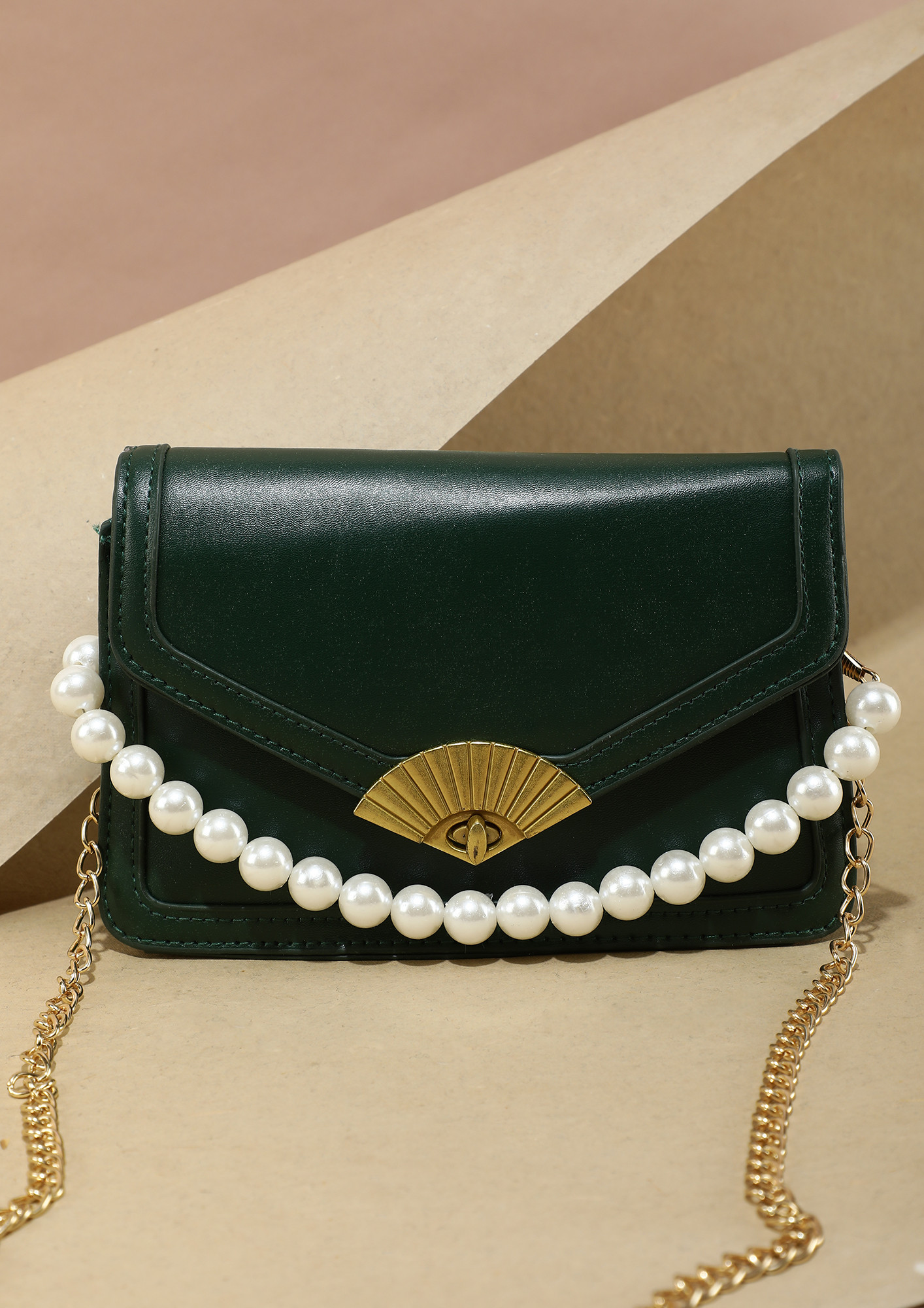 PEARL CLASP GREEN SLING BAG