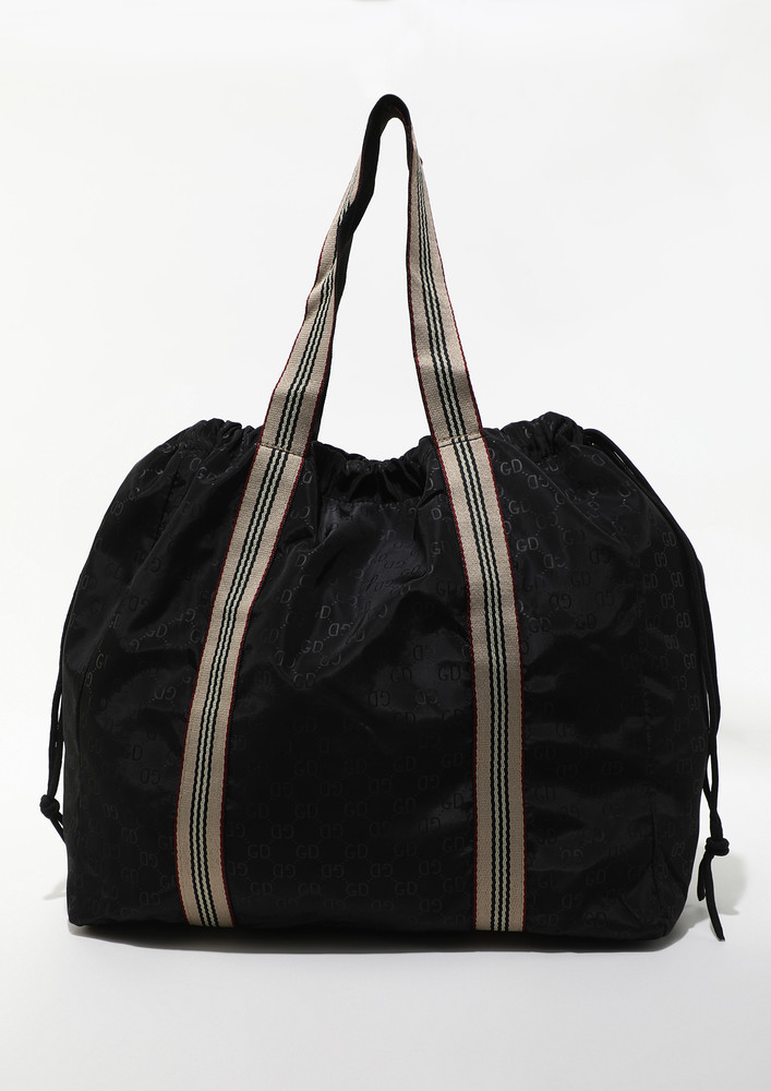 Up The Style Quotient Black Travel Bag