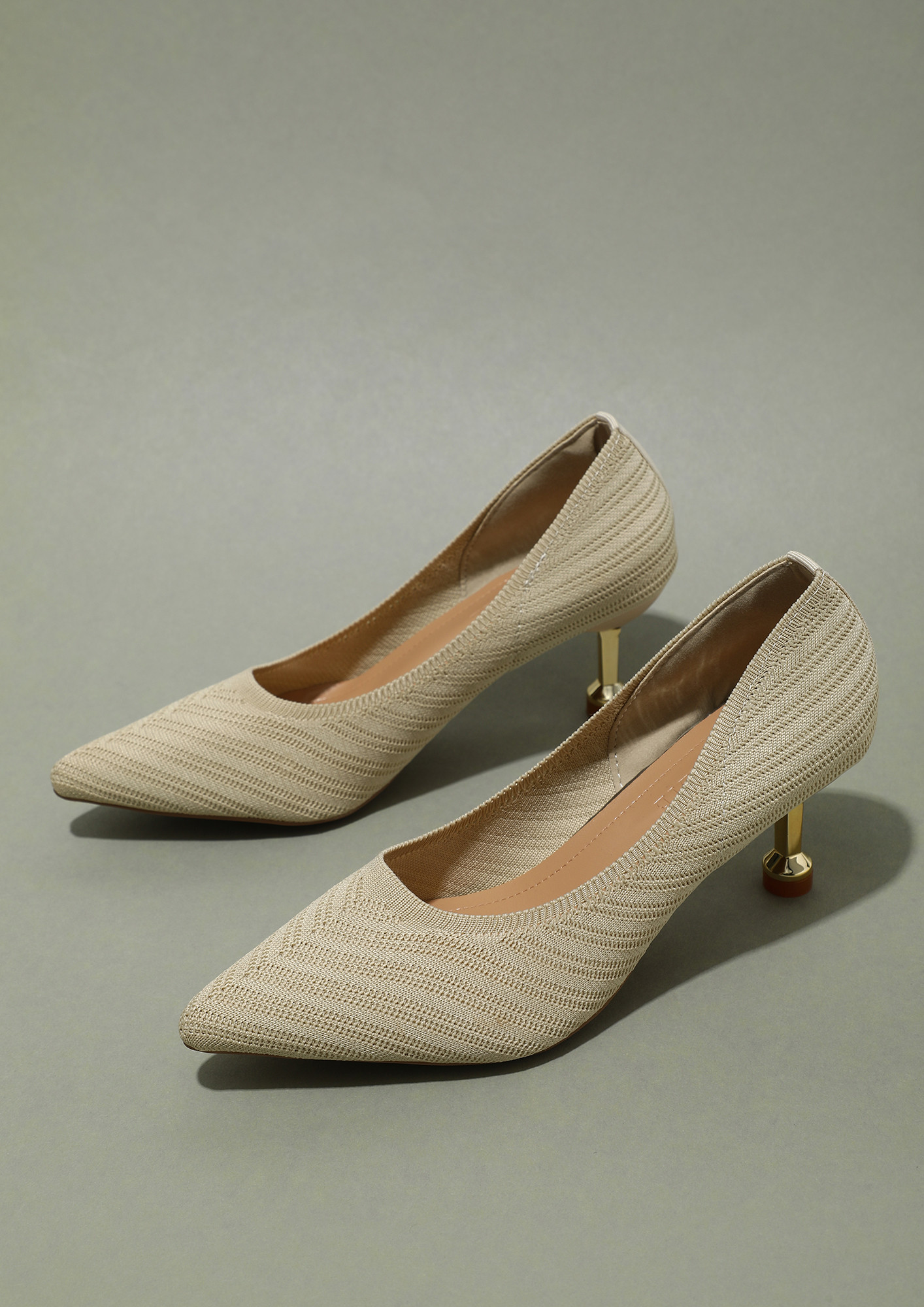 MATTE FINISH BEIGE PUMPS AND PEEP TOES