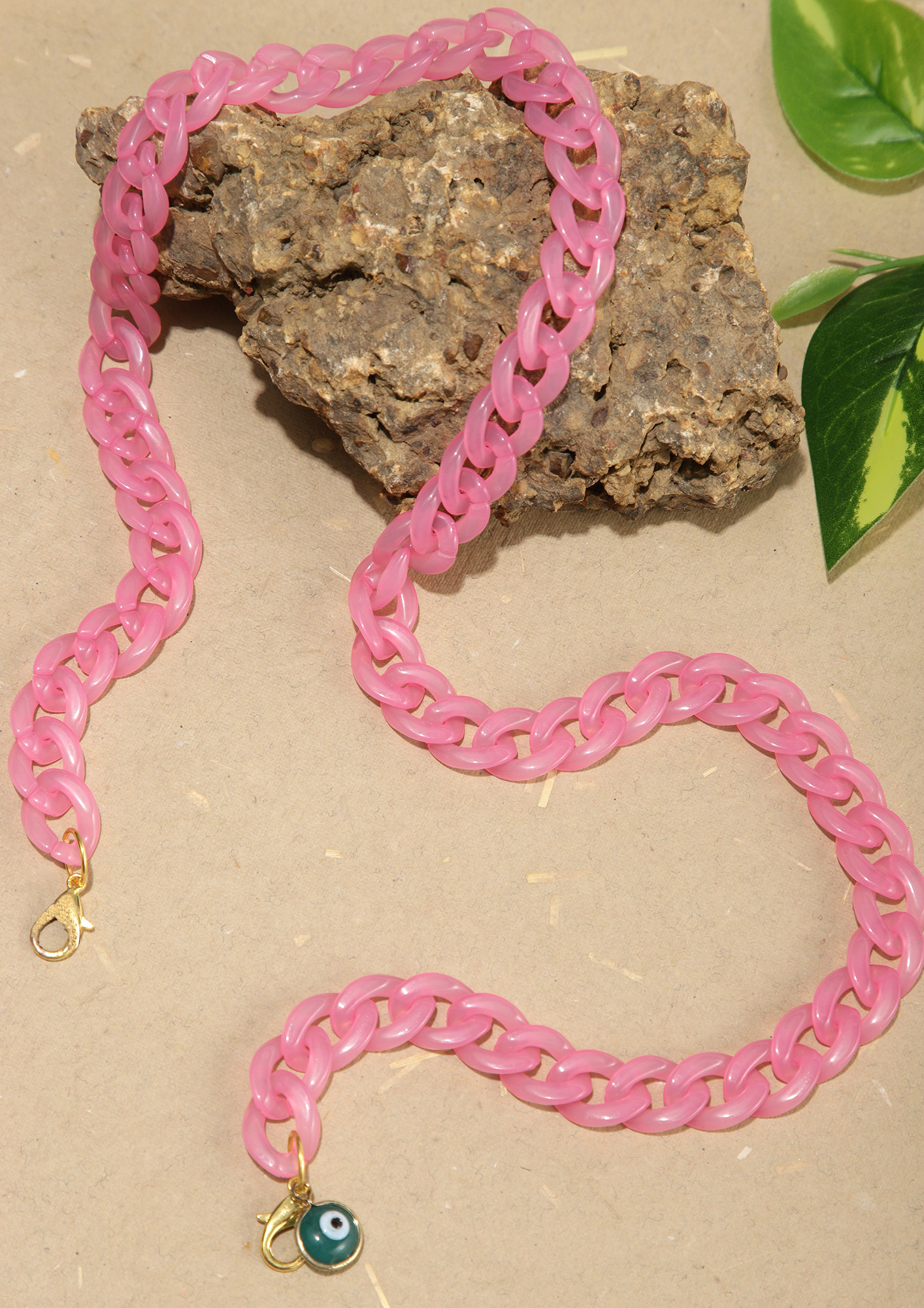 LIFT UP YOUR LOOKS PINK CHAIN