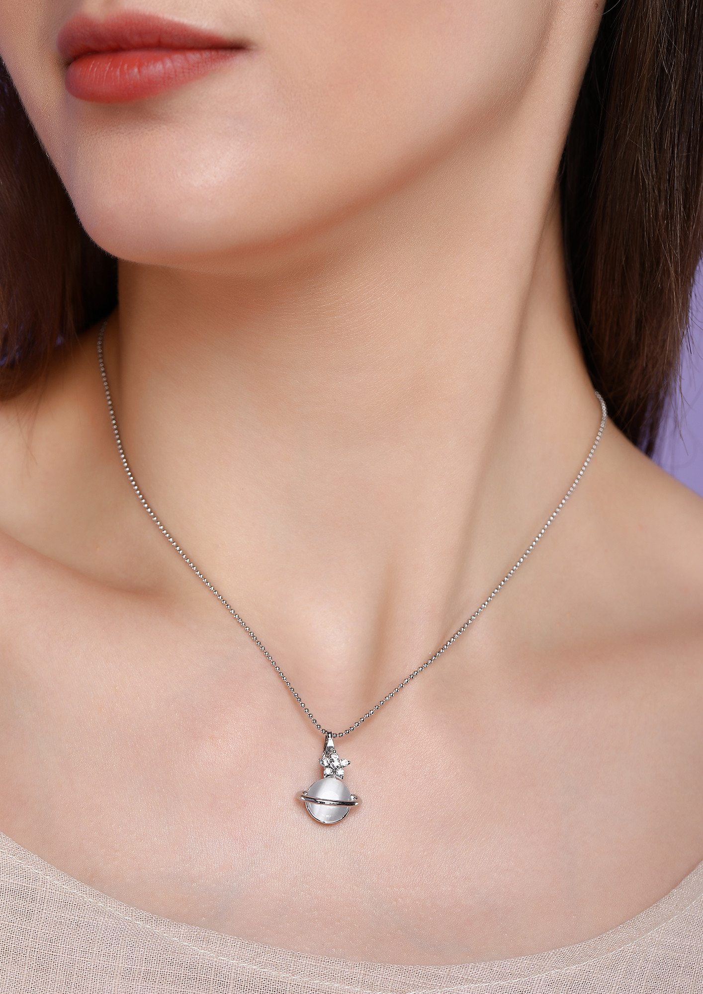 WITH FINESSE SILVER NECKLACE