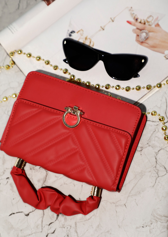 MAD OVER QUILTED RED BAG