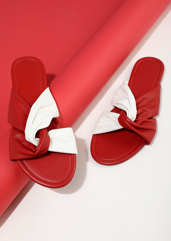 Twisted In Popping Red-white Solid Beach Flat Slippers