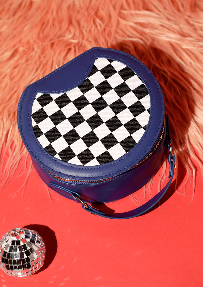 Meeting With Checkerboard Blue Round Handbag 