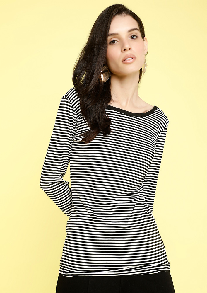 Black-white Striped Full Sleeves Long T-shirt