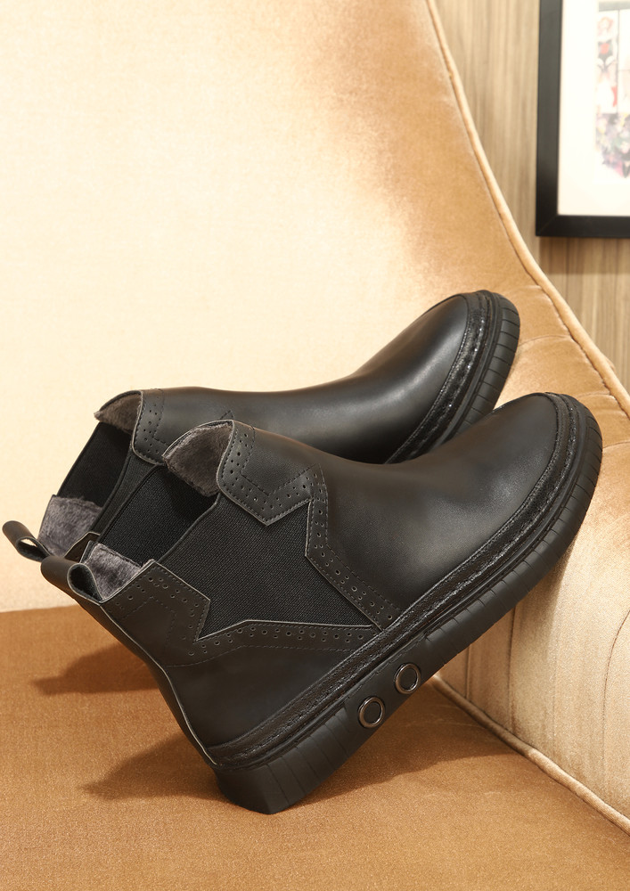 Solid Slip-on Platform Heel Black Boots