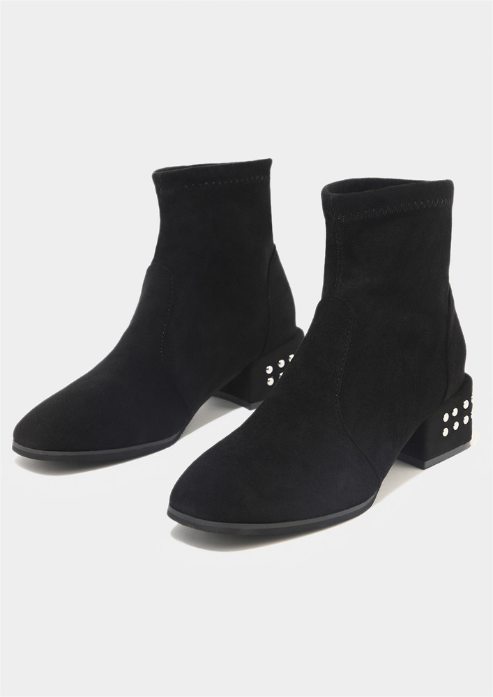 Black Studded Detail Block Heel Ankle Boots