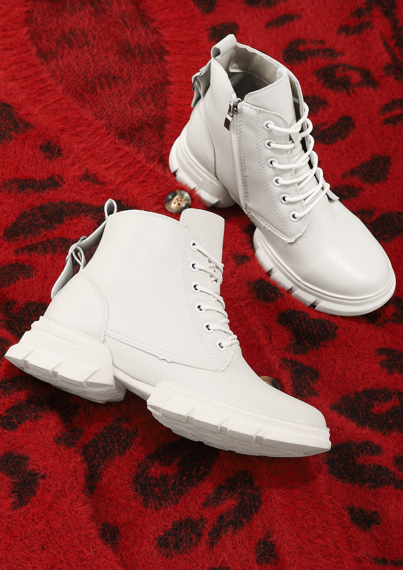 WHITE CHUNKY PATTERN ANKLE COMBAT BOOTS