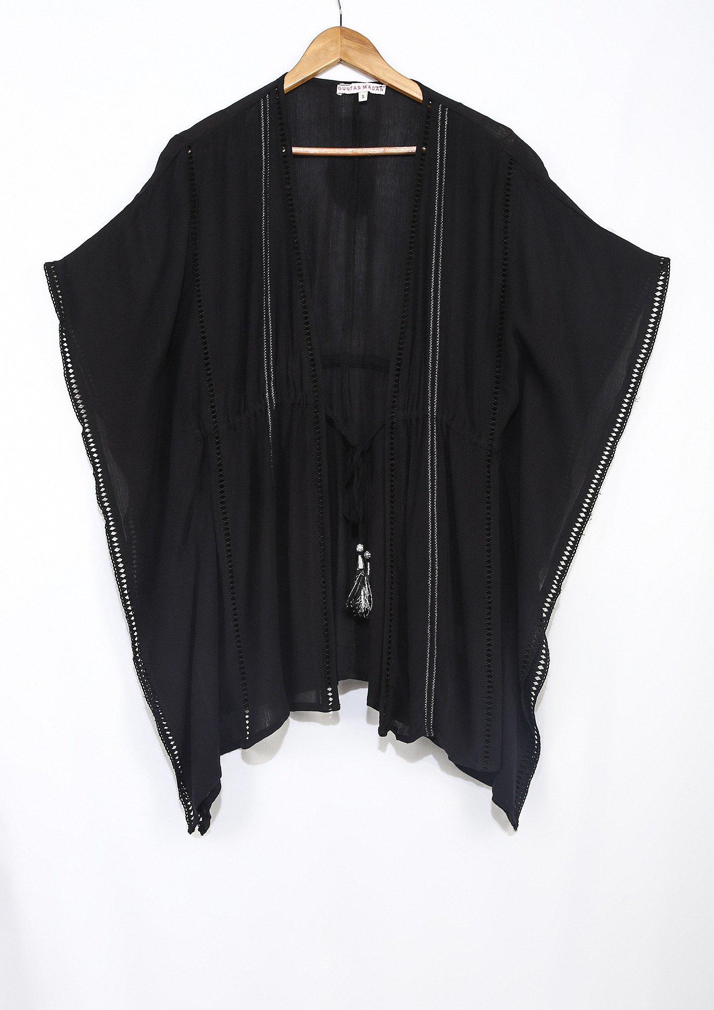 RELAXED FRONT-TIE WITH TASSEL DETAIL BLACK KIMONO