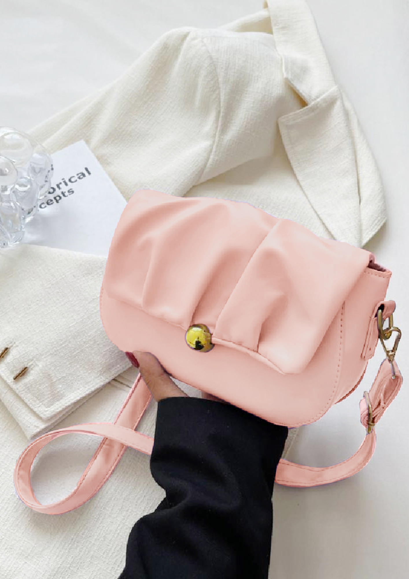 Hanves Women Mini Purses and Handbags Cute Kid Girl Woolen Crossbody Bags  for Women Small Wallet Shoulder Bag Handbag Tote - Pink : Amazon.in: Shoes  & Handbags