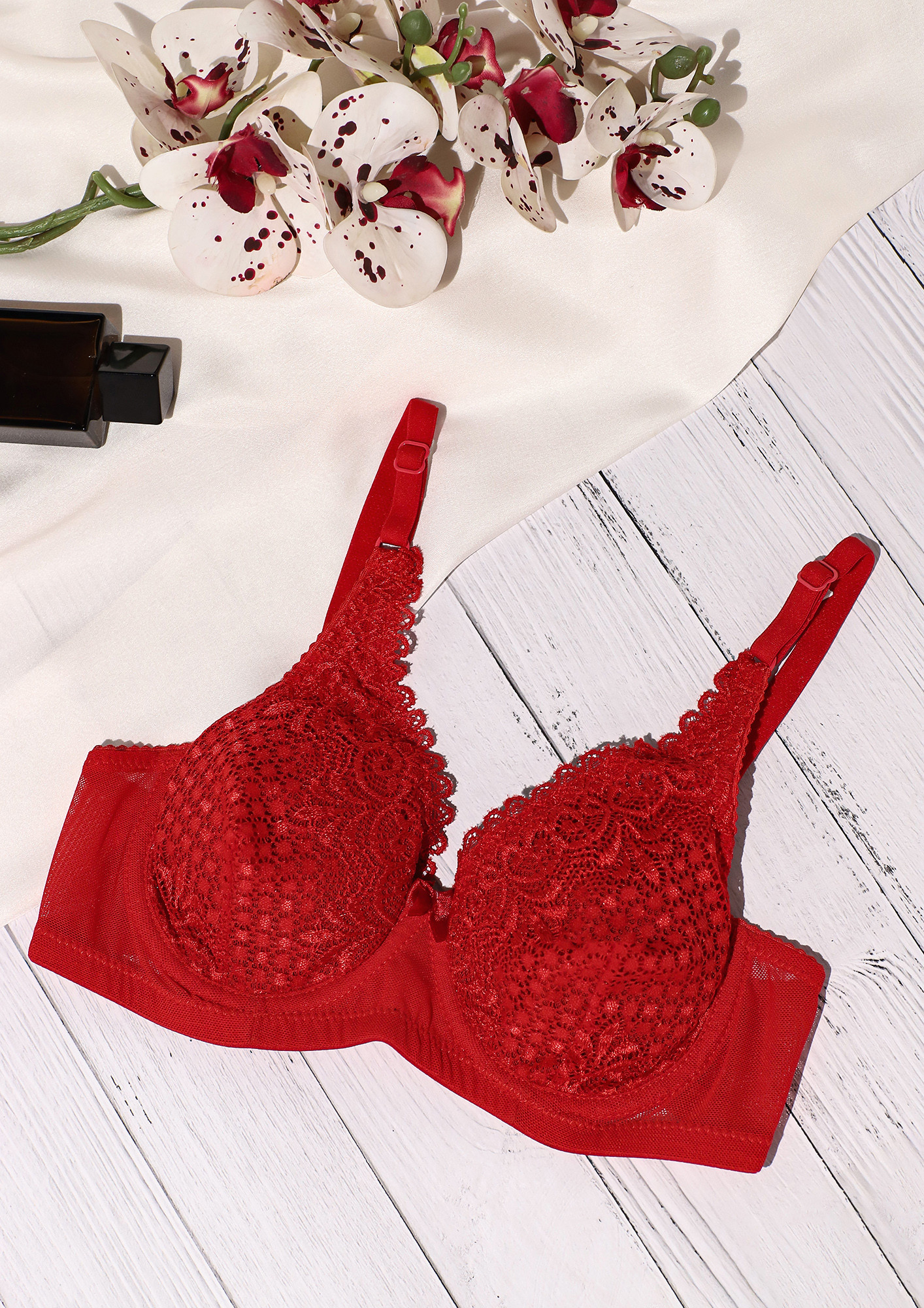 Buy RED V-NECK LACY UNDERWIRED BRA for Women Online in India