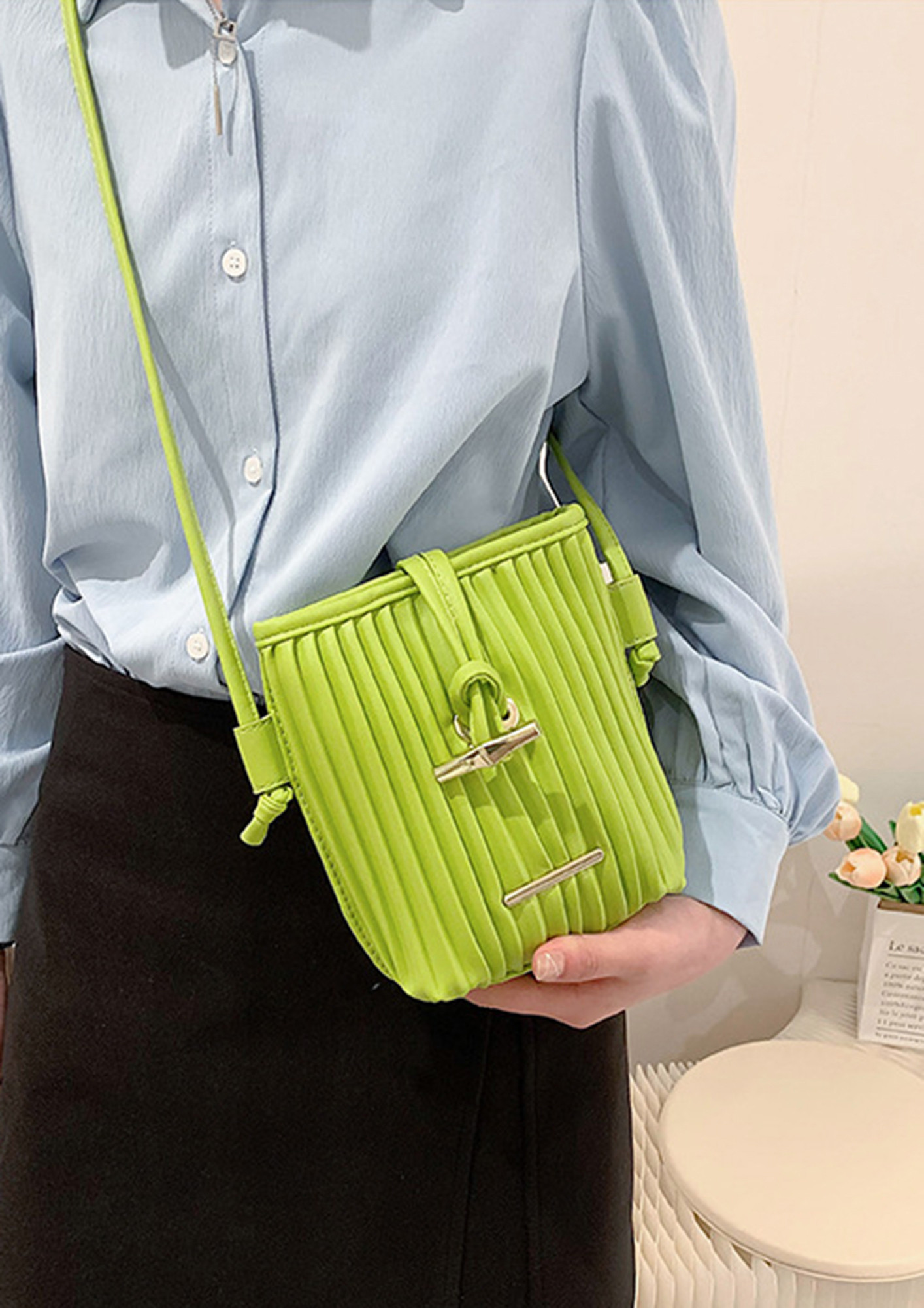 Solid Color Shoulder Messenger Bag Fashion Simple PU Leather Eiderdown  Women Handbags Totes Bags Clutch Bag