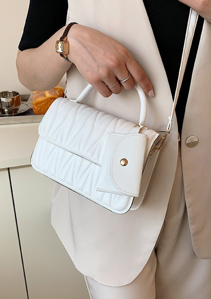 WHITE QUILTED LEATHER SLINGBAG