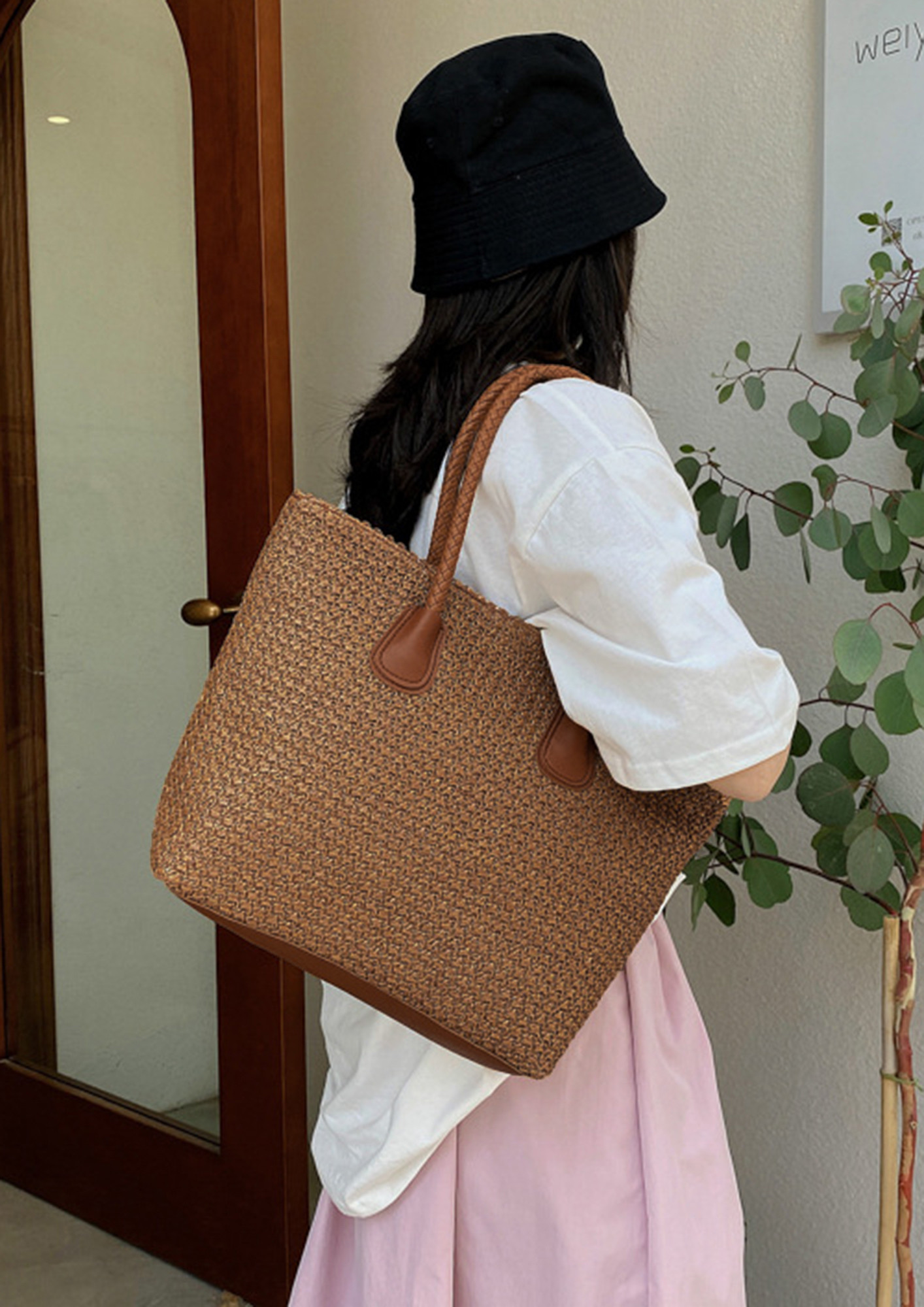 Buy Straw Bags for Women,Hand-woven Straw Large Hobo Bag Round Handle Ring  Tote Retro Summer Beach Rattan bag at Amazon.in