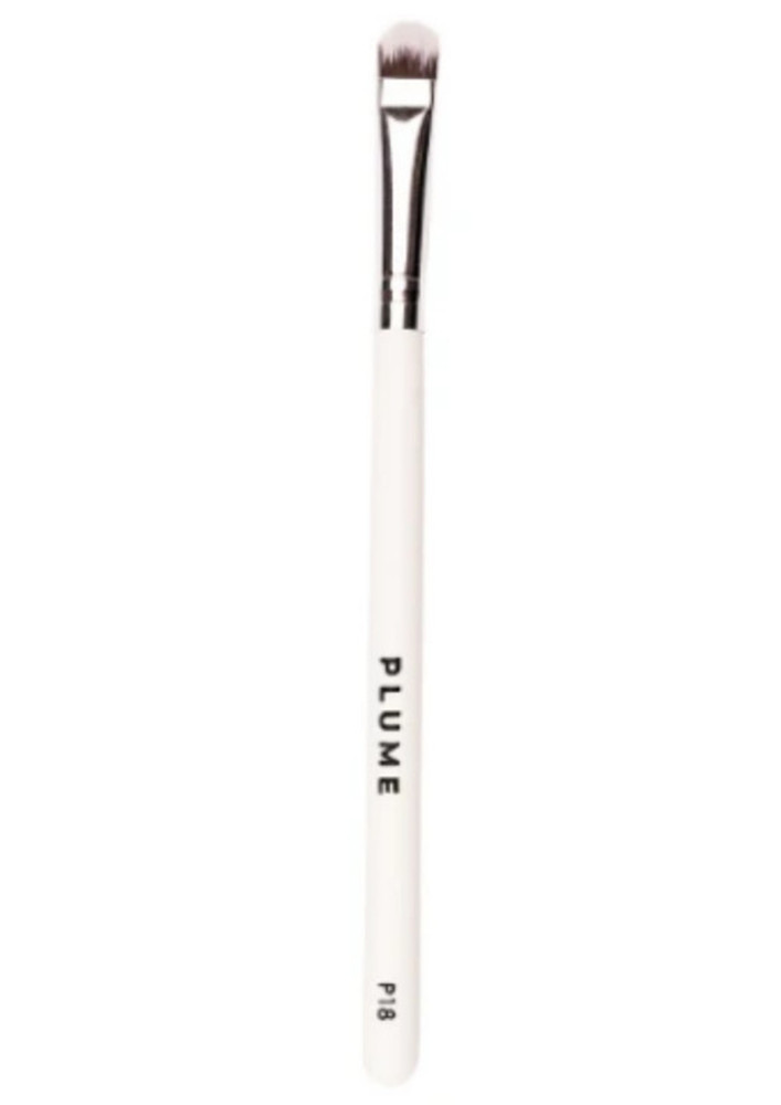 P18 - Eyeshadow Application Flat Brush (medium)