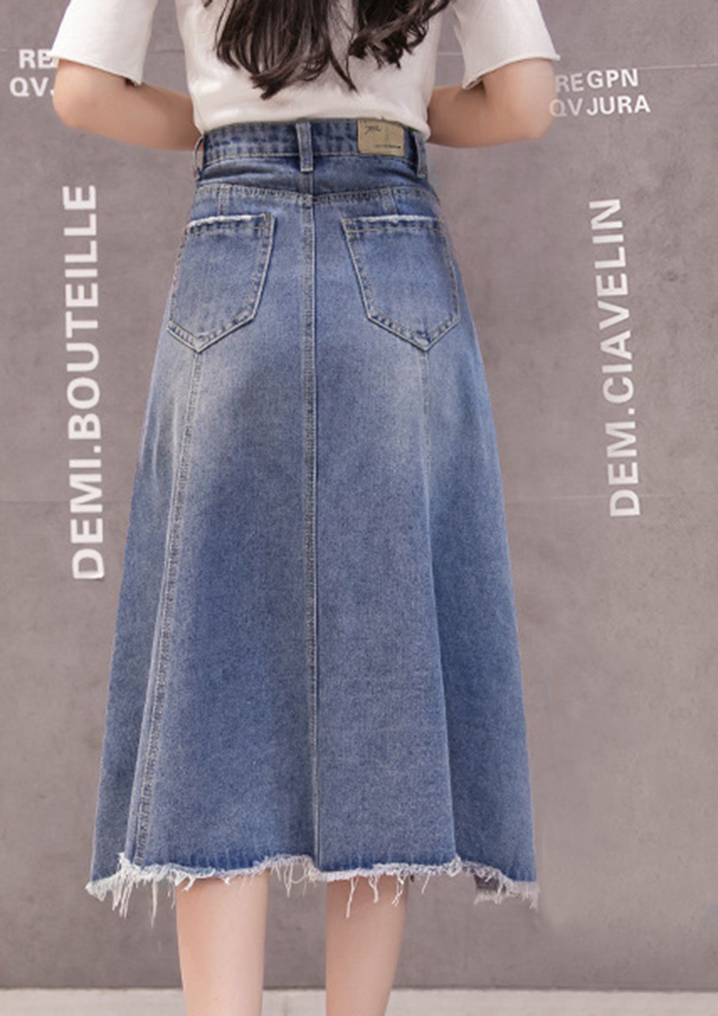 💻INSTA BADDIE DROP | small grey denim distressed skirt with diamanté d –  remass