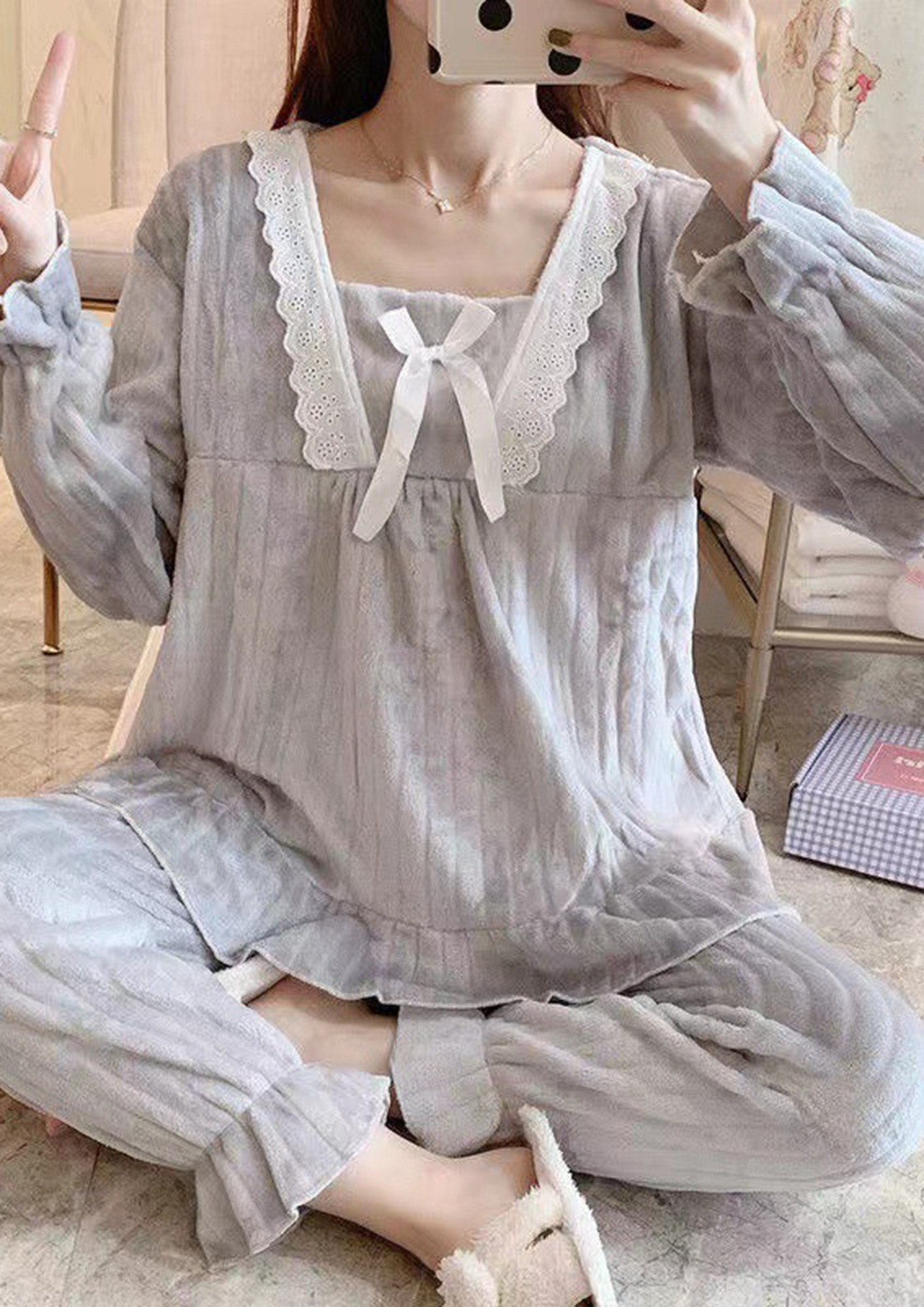 N/A Korean Version Of Pajamas Women's Sexy Suspenders Nightdress Nightgown  Two-piece Suit Ice Silk (Color : A, Size : M code) : Amazon.co.uk: Fashion