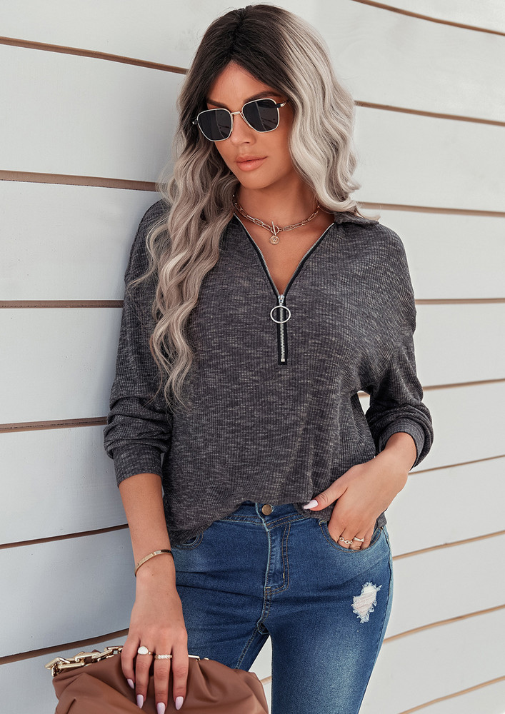 COLLAR ZIP-FLY FRONT SOLID GREY T-SHIRT