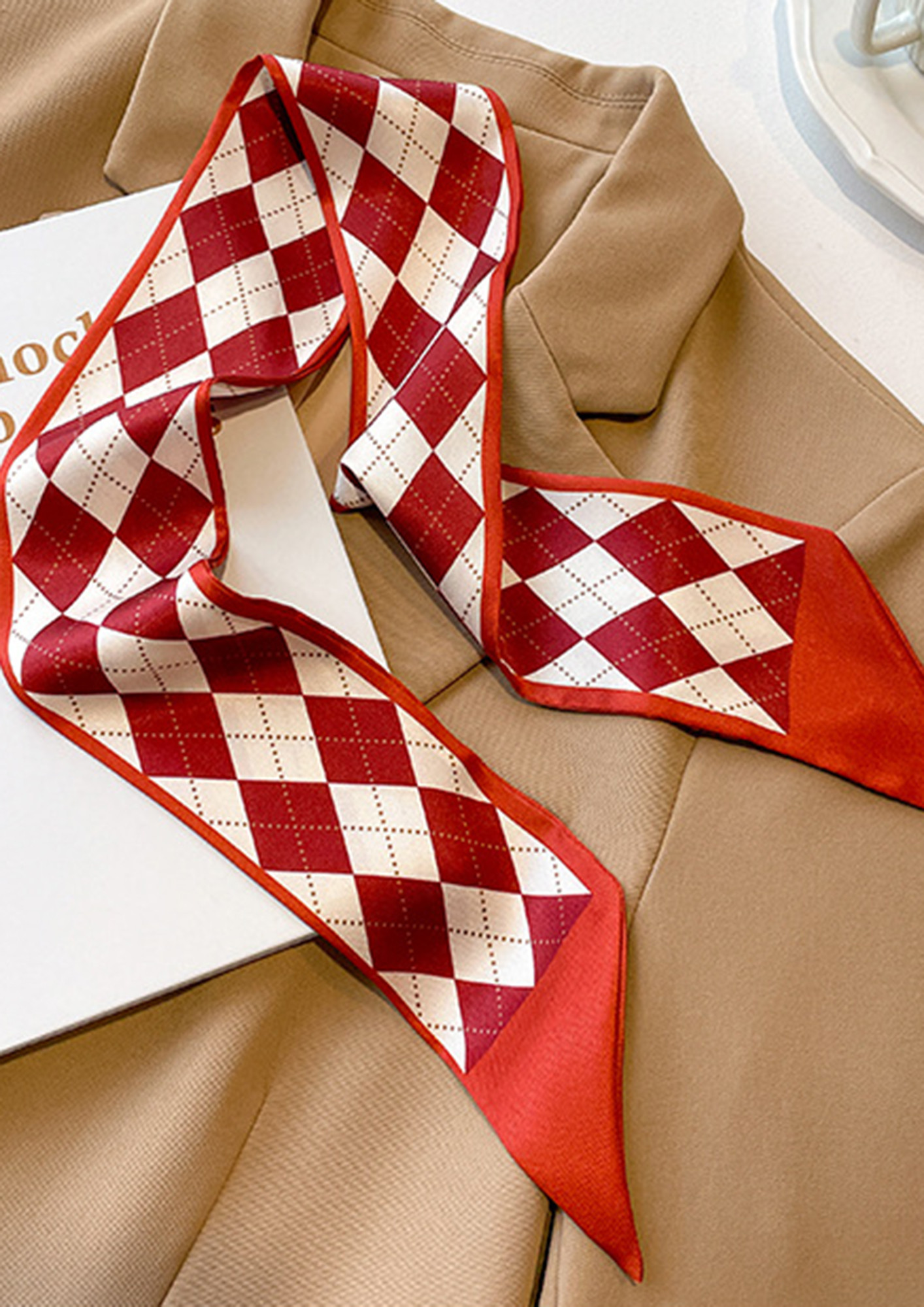 ACADEMIA RED PRINTED SCARF