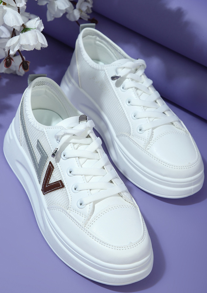 Hits The Runways And Roads White-grey Casual Sneakers