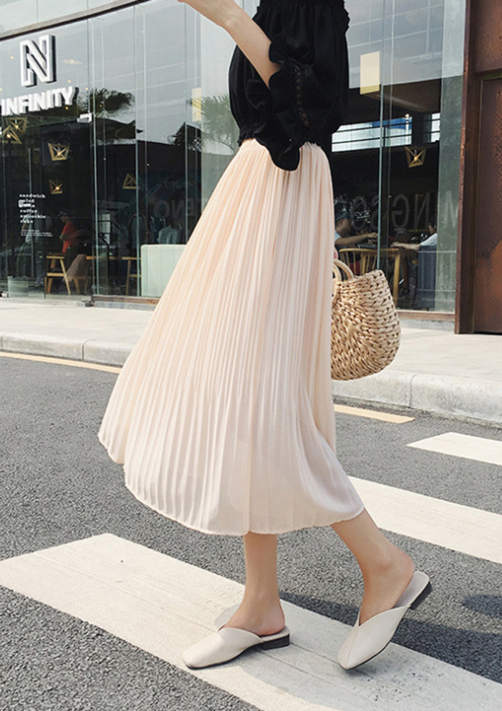 PLEATS AND COLOR CREAM SKIRT