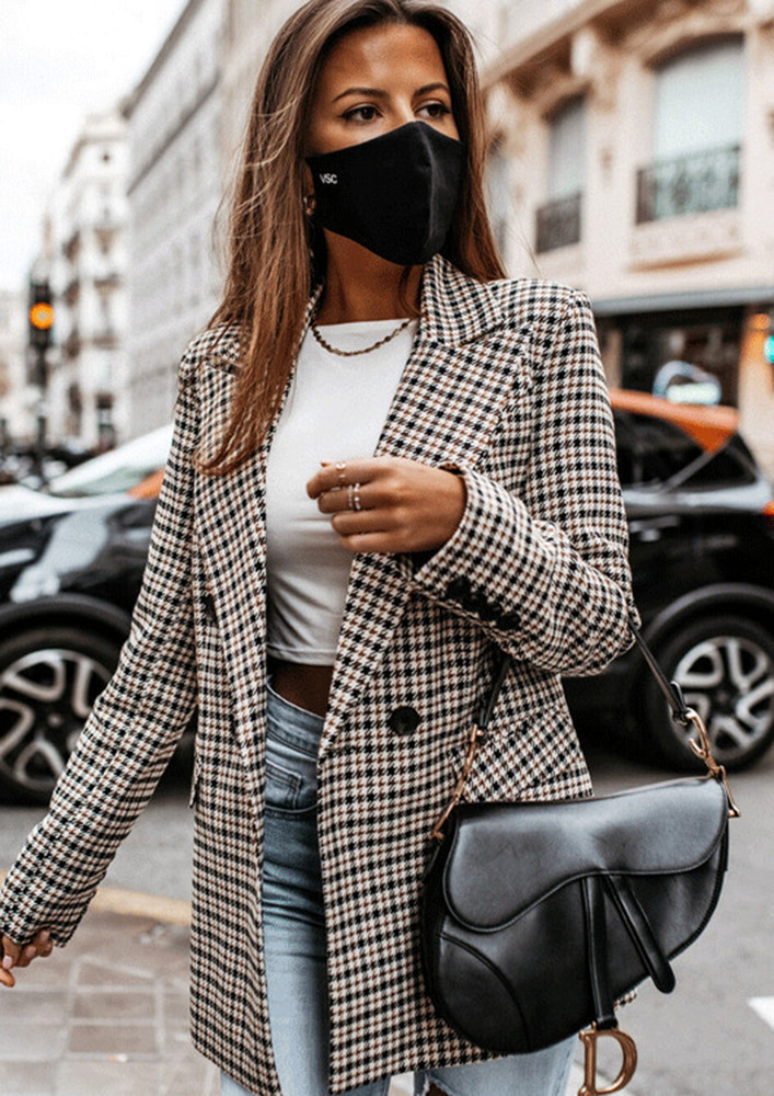 FLAUNT YOUR CHEQUERED JACKET