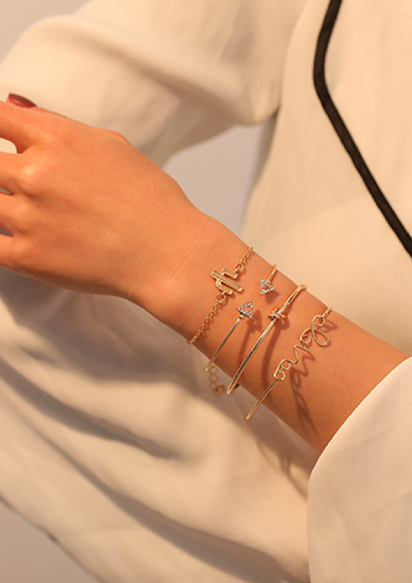 Bohemian Gold Tassel Bracelet Sets for Women Boho Jewelry Geometric Leaves  Beads Layered Hand Chain Charm Bracelet Set - China Bracelet Set and Chain  Bracelet price | Made-in-China.com