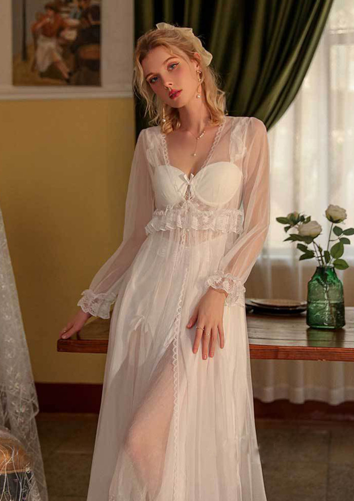 LACY POLYESTER WHITE PADDED NIGHTDRESS