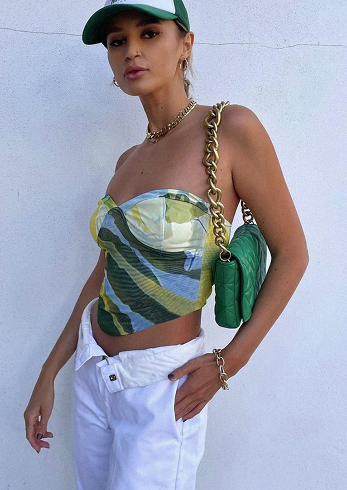 PERFECT FOR SUMMER YELLOW CROP TOP