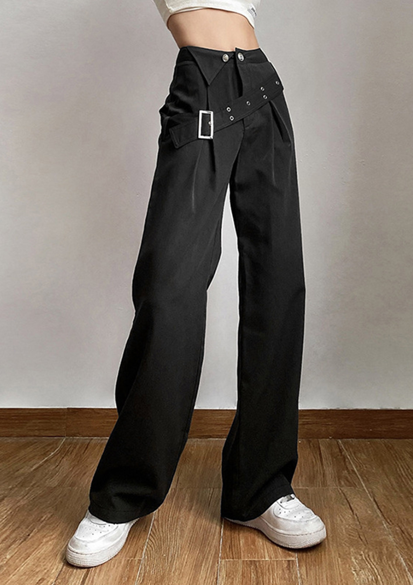 BUCKLE UP  BLACK BELTED TROUSER