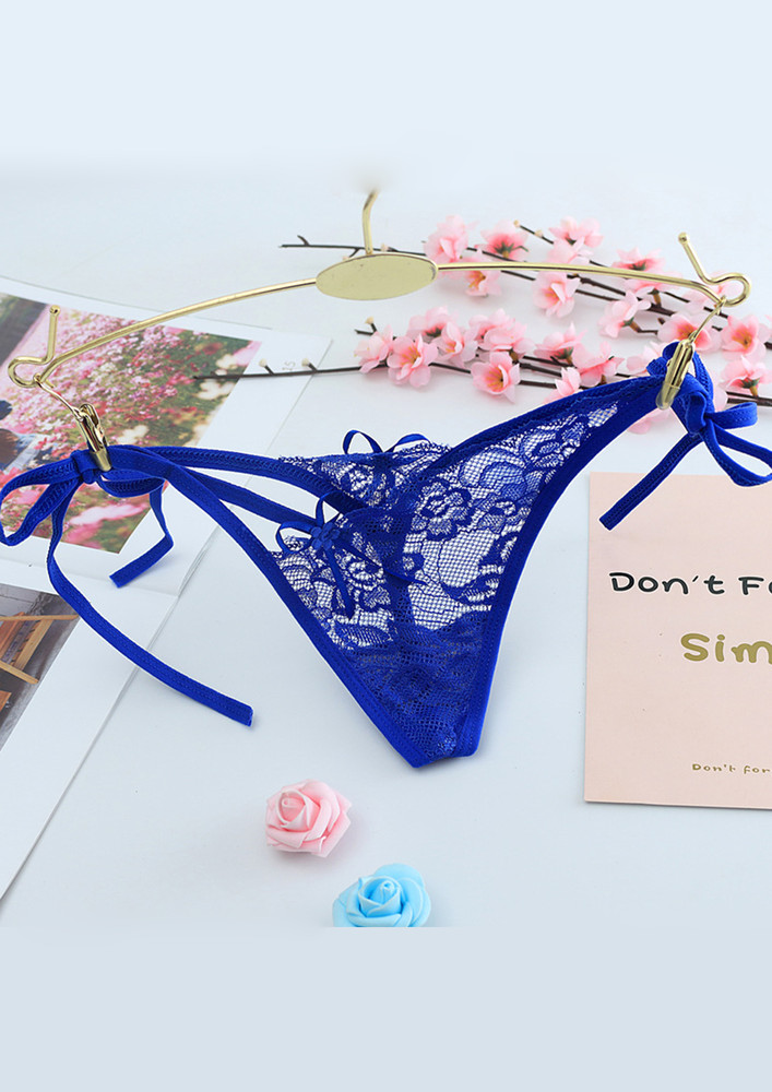 CUT-OUT LACY BLUE TIE-UP THONG