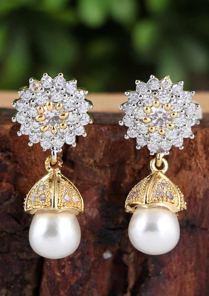 Lavish Lifestyle Pearl Contemporary Earrings