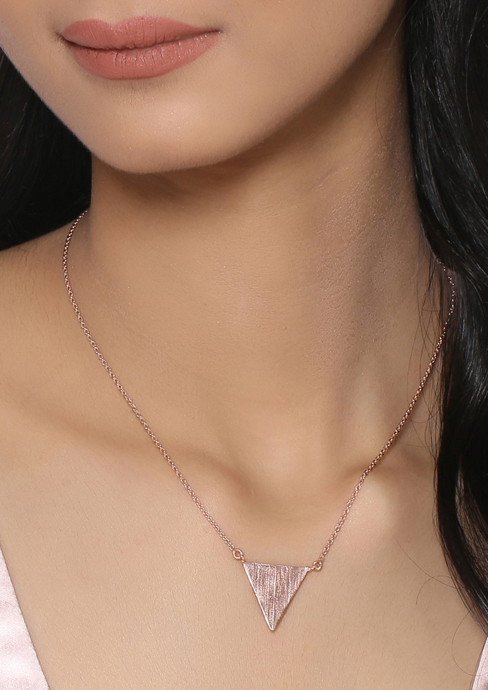 Triangle Necklace Rosegold