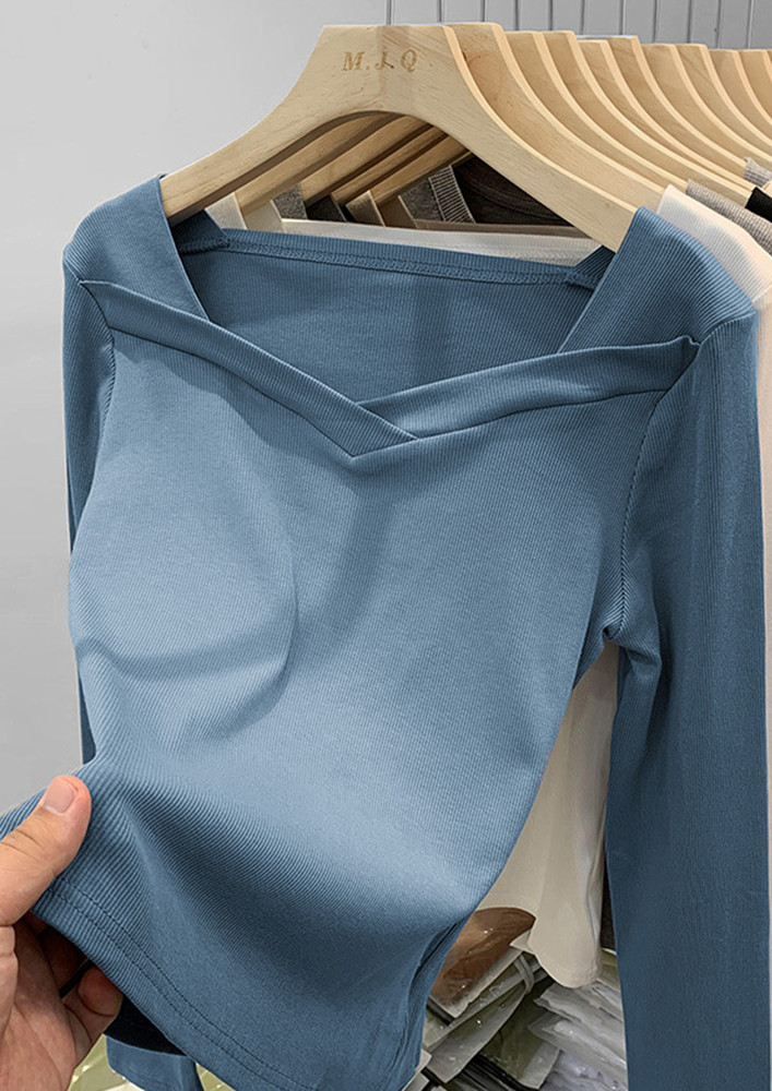 Pretty Neckline Jersey Knit Blue T-shirt Top