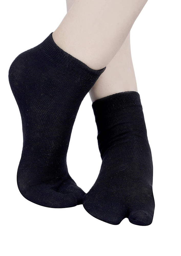 N2s Next2skin Cotton Thumb Tube Socks For Women Toe Socks For Ladies (black:black:black)