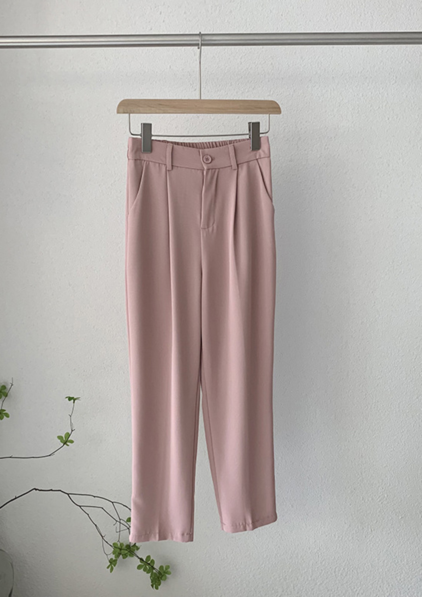 A LEISURE DAY PINK PANTS