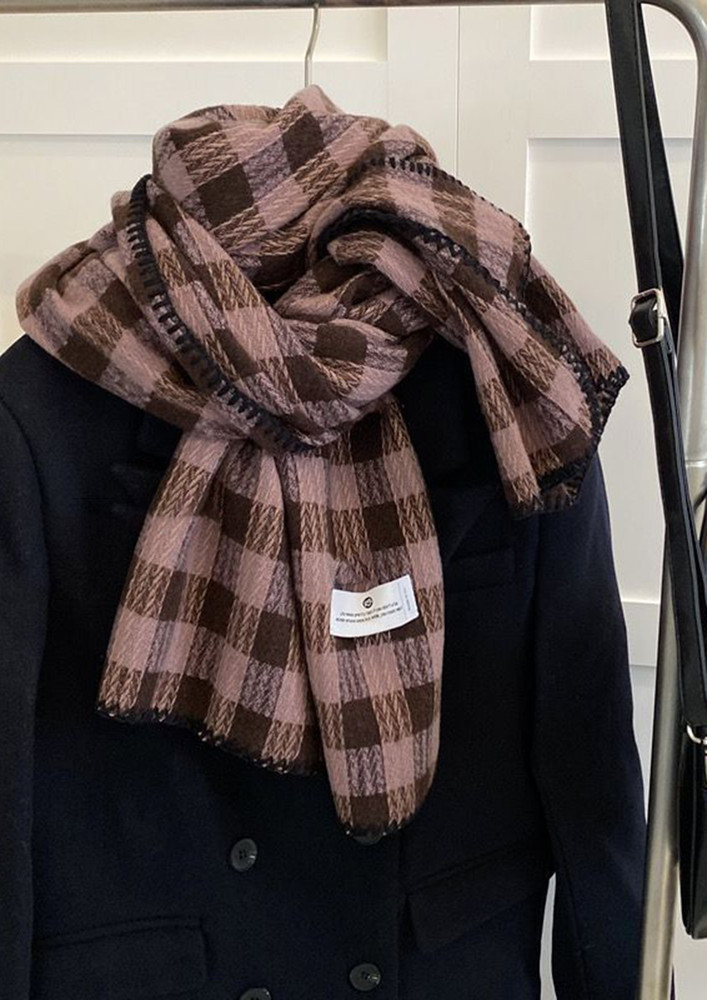Out-in Checkered Print Pink Solid Woven Scarf