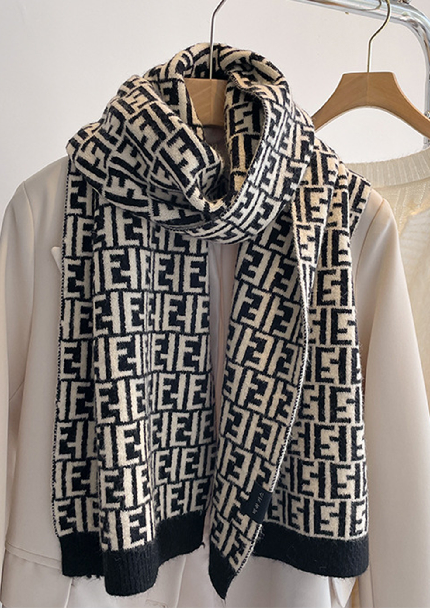 WARMY WINTERS WITH PRINTED BLACK SCARF