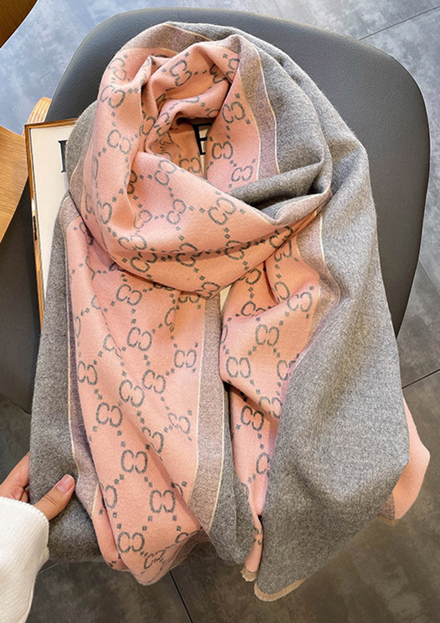 READY FOR BASIC PINK JACQUARD SCARF