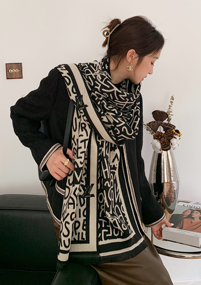 In Perfectly Weaved Solid Printed Black Scarf