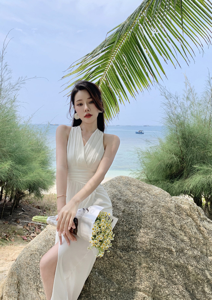 Serene Everyday White Beach Dress